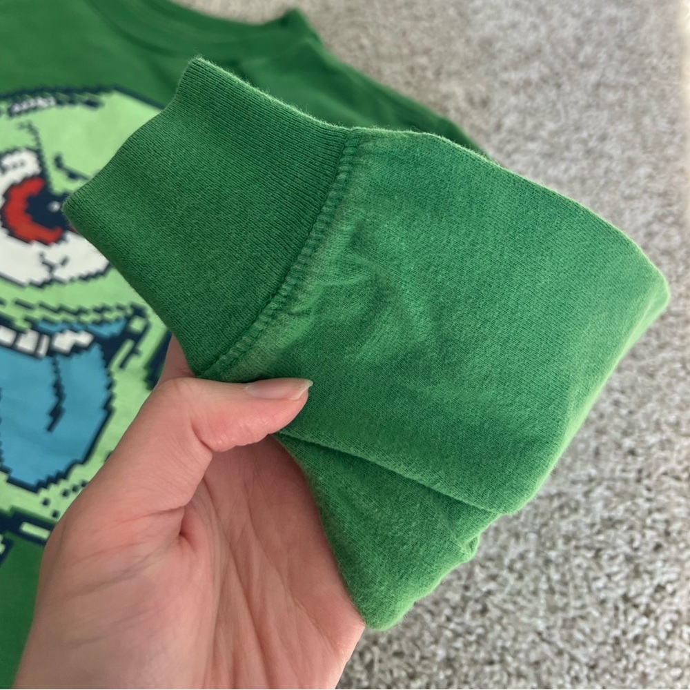 🟢GAP: Boy size M, green long sleeve t-shirt w/monster theme, preowned🟢 - Picture 7 of 9